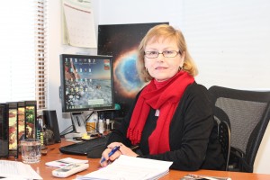 Denise Saint-Jean, Directora Becas CONICYT