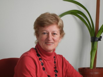 Carmen Lus Latorre, Directora PAI