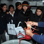 Estudiantes de Liceo Rural Piedra Azul visitan laboratorios CIEN Austral 