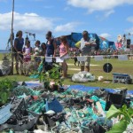 A través de proyecto “Islas oceánicas: Testigos del viaje de los Plásticos”: Científicos de la Basura conocen situación actual de la basura marina en Rapa Nui