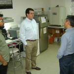 Director ejecutivo de CONICYT visita laboratorios del CIHDE en Arica