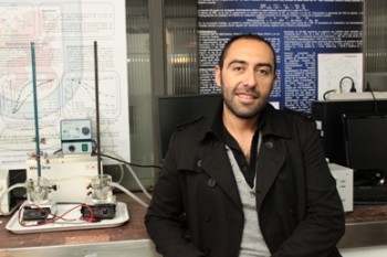 Fondecyt 2013: Investigador trabaja en construcción de planta para purificar aguas residuales de la industria textil