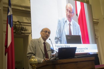 El presidente de CONICYT, doctor Francisco Brieva, durante su intervención.