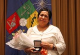 Profesora Victoria Castro recibió Premio Amanda Labarca 2014