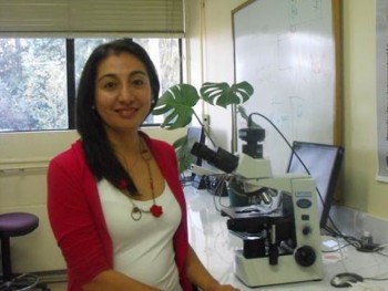 Javiera Cárdenas, bióloga, Doctora en Ciencias Ambientales de la Universidad de Concepción