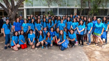 Alumnas de enseñanza media participan en Campamento de Matemáticas